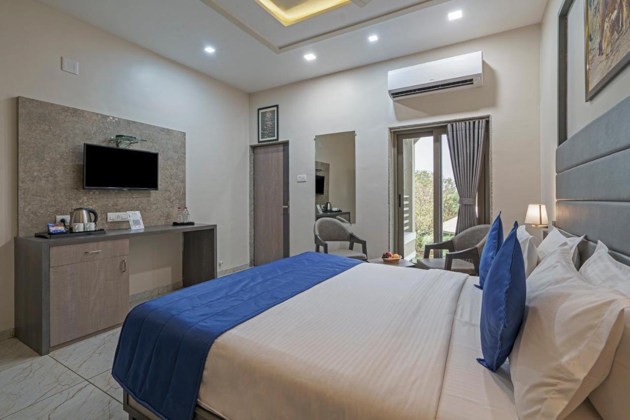 Sterling Gir Otel Talala Dış mekan fotoğraf
